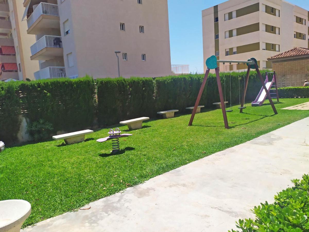 Apartamentos Gandia Beach 3000 Екстер'єр фото